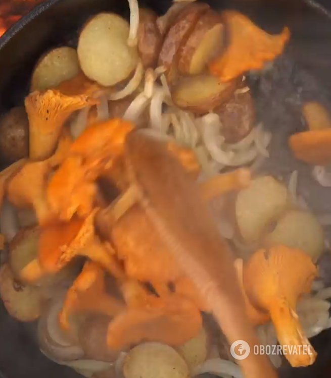 How to quickly rinse chanterelles from sand: you will need flour