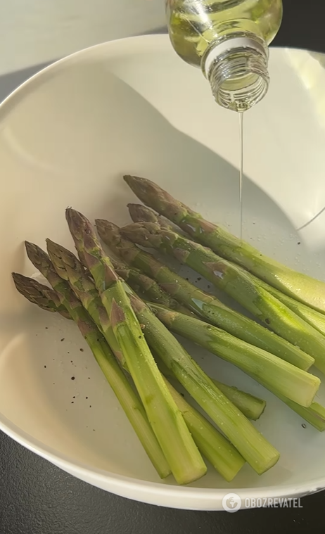 How to cook delicious asparagus in the oven in 20 minutes