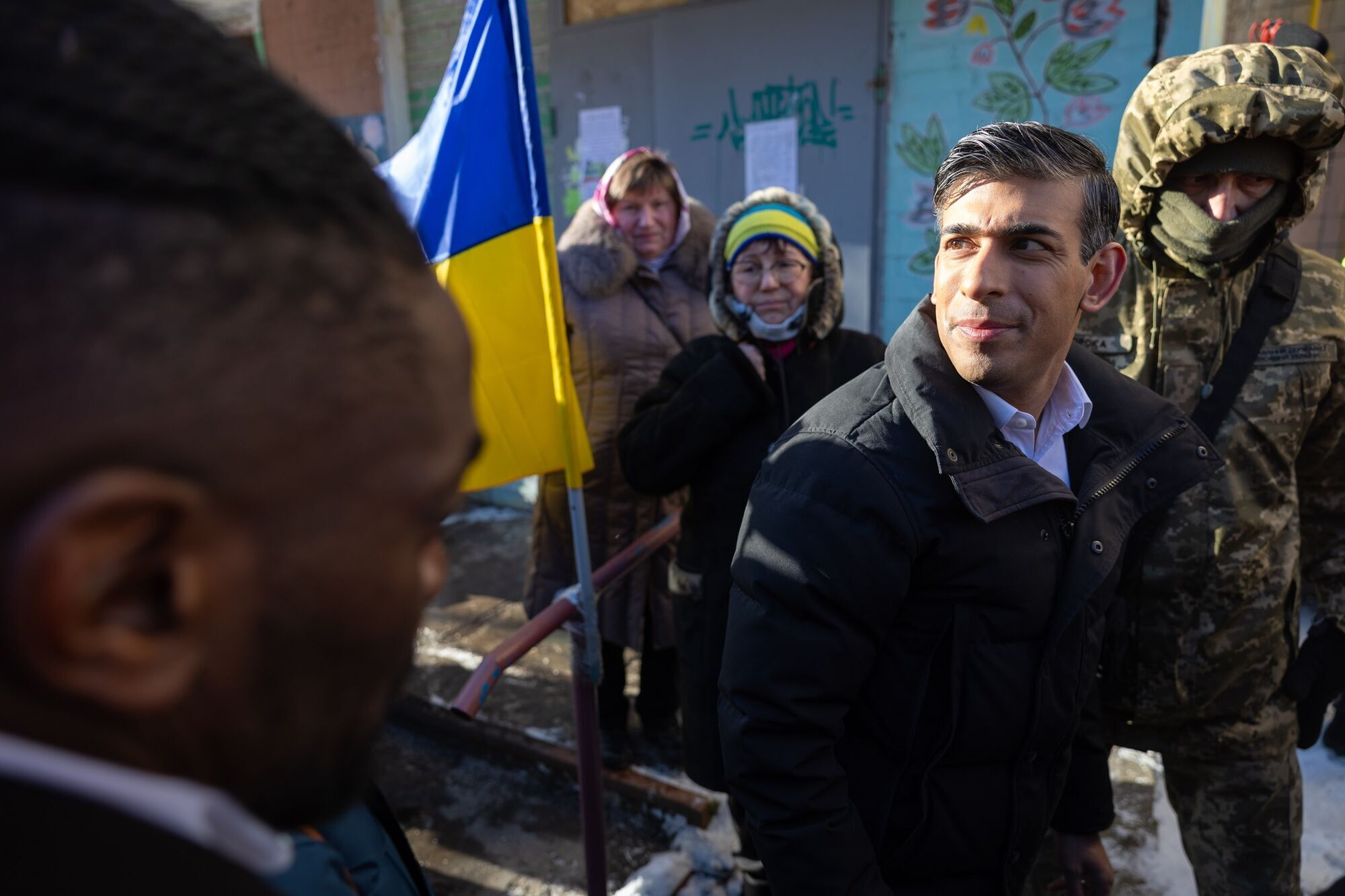 ''Ukraińcy, Wielka Brytania jest z wami!'' Rishi Sunak przybył z wizytą do Kijowa i ogłosi nowy pakiet pomocy dla Ukrainy