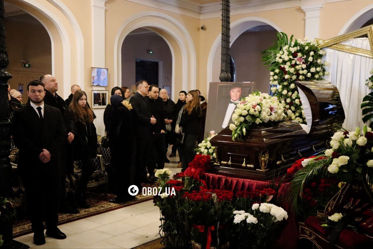 Vitaliy Belonozhko was held in the last way with applause: it became known where the artist will be buried