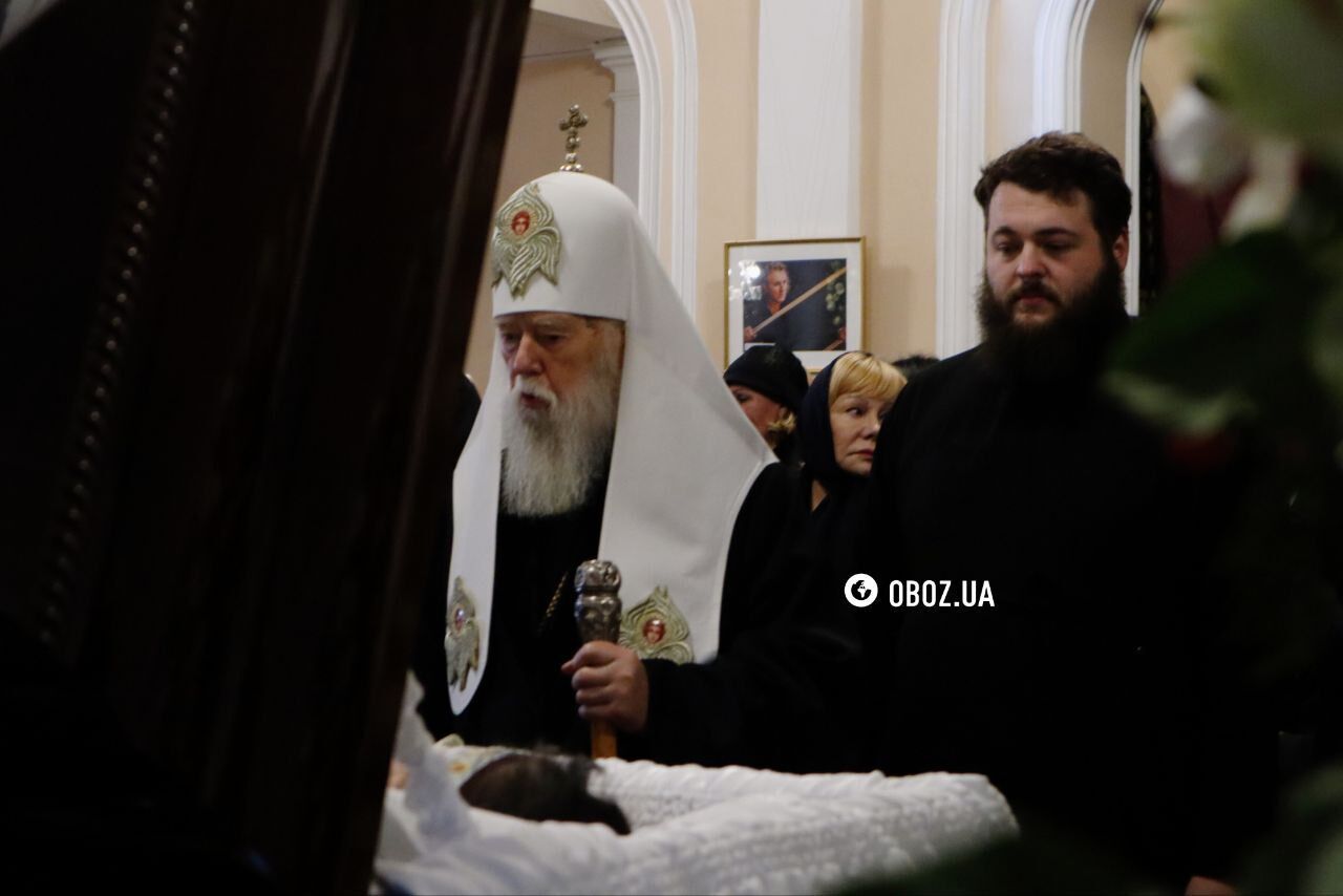 In Kyiv, they bid farewell to Vitalii Bilonozhko: Filaret and Ukrainian Armed Forces attended, while Loboda and Rotaru presented flowers