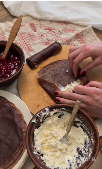 Chocolate pancakes with cherries and cottage cheese: an incredible breakfast dish