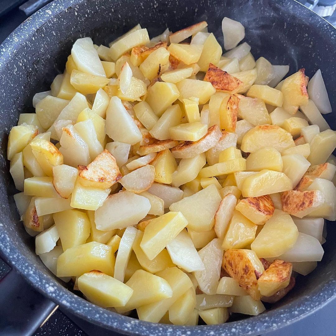 Delicious fried potatoes