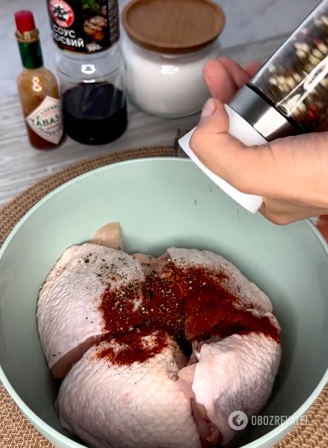How to bake chicken meat deliciously