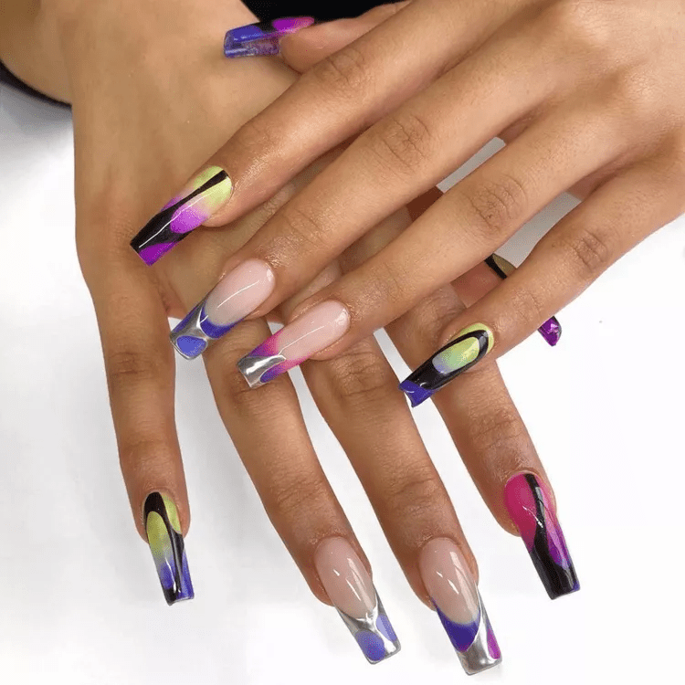 The most fashionable manicure of February: 10 exquisite designs for long nails