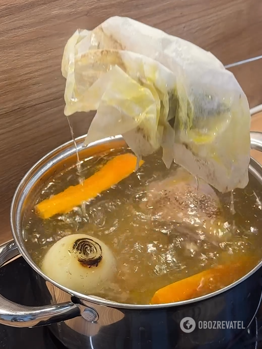 How to make a clear and rich broth without foam: we share effective life hacks