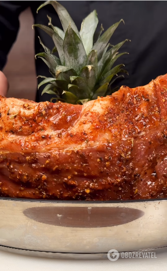 Luxurious ribs with an interesting flavor will be a real star dish of the holiday table