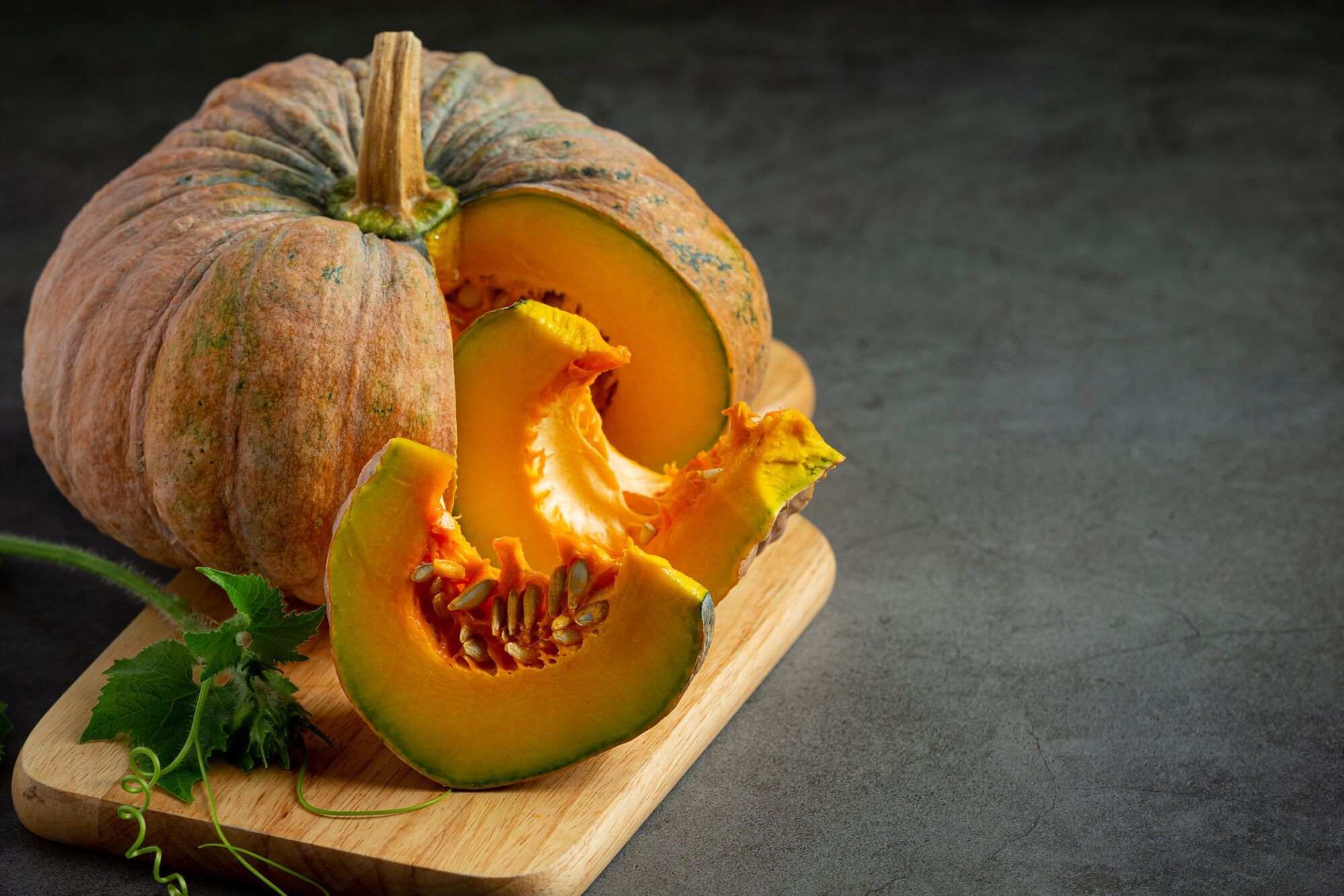 Warm salad with pumpkin and liver: an unusual combination that will cause gastronomic delight