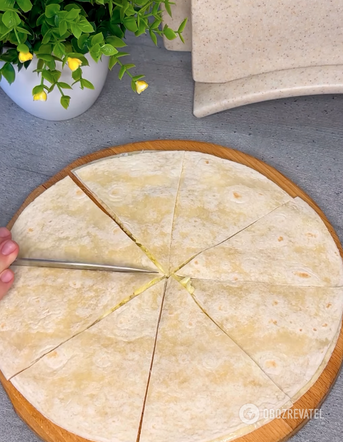 Pita bread for the base