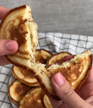 Banana pancakes: how to cook without too much effort