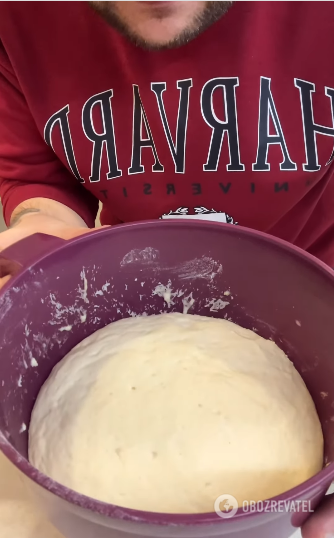 Homemade pizza according to an authentic Italian recipe: how to prepare 