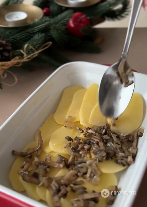 Not just mashed potatoes: a hearty potato gratin with mushrooms for lunch