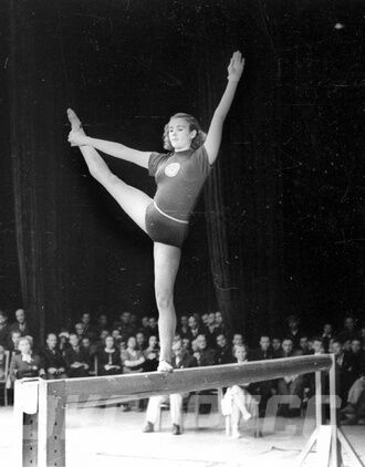 Legendary Ukrainian gymnast stole to survive, won a place at the Olympics, and waited to meet Stalin: the story of the first champion