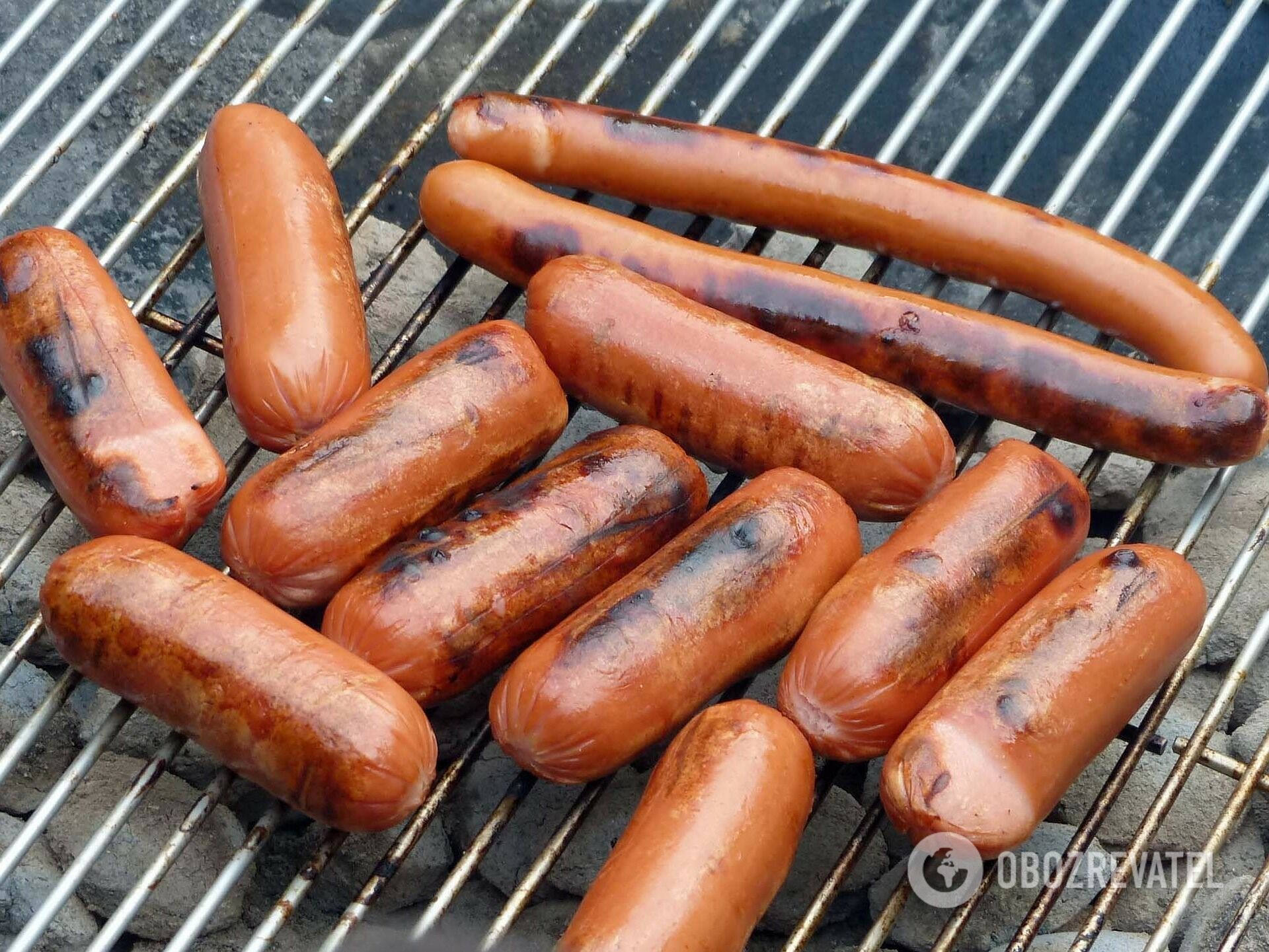 How to make delicious sausages.