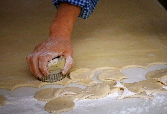 Cooking dumplings