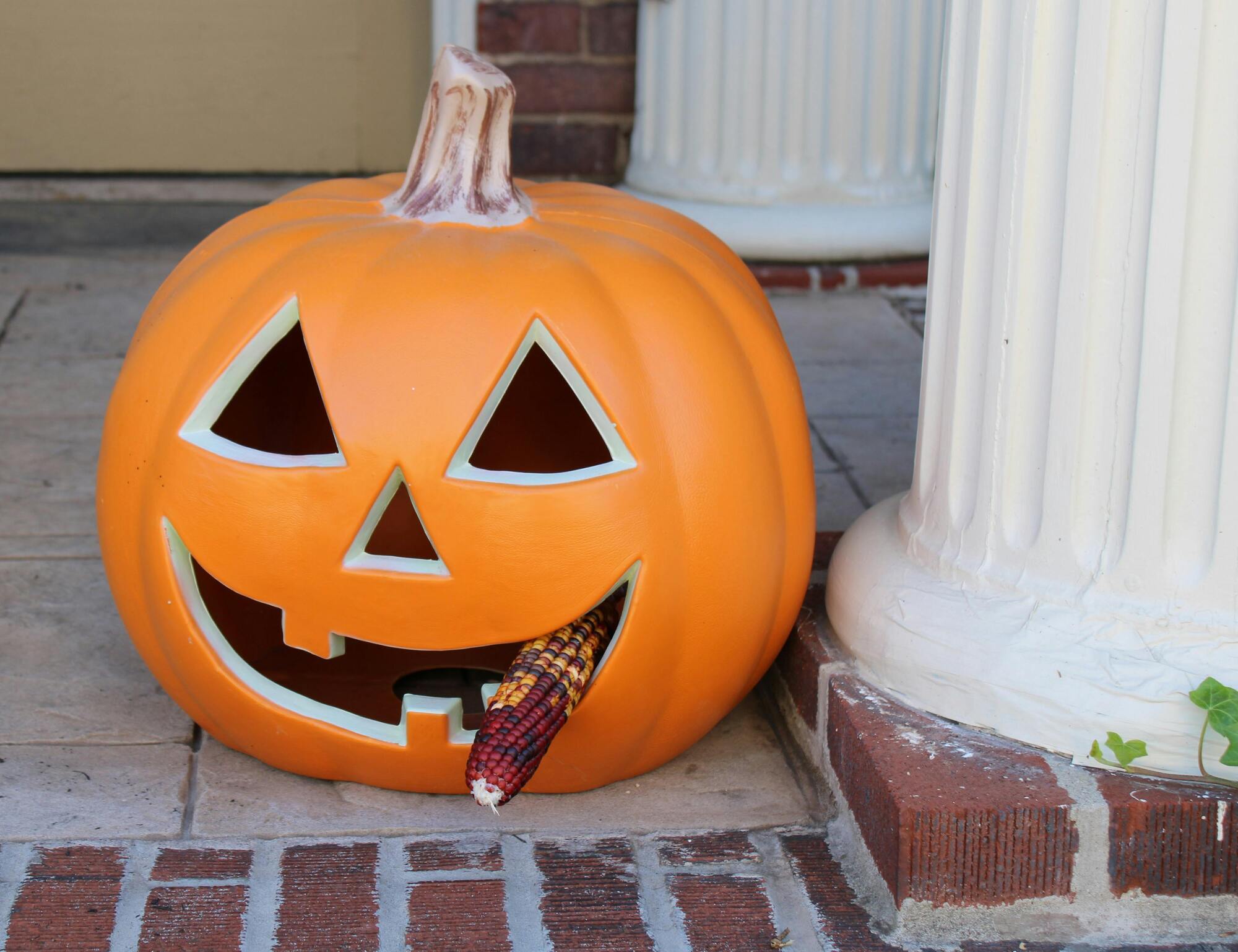 Ogłoszono dokładną datę, kiedy można wyrzeźbić dynię na Halloween: nie zdąży się zepsuć