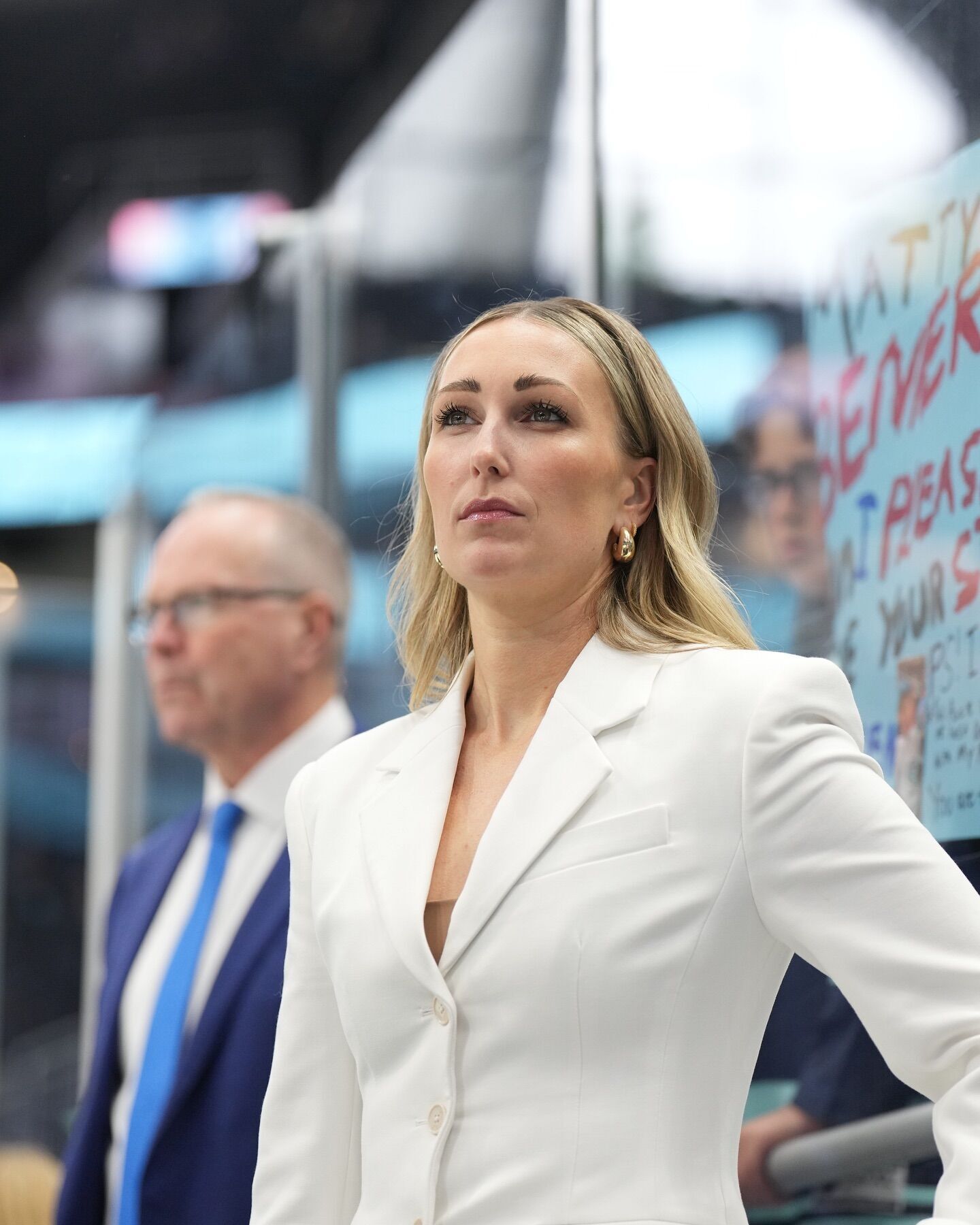 Po raz pierwszy w historii, NHL ma kobietę trenera. Wideo pokazujące, co robi podczas meczu, zdobyło 8 milionów wyświetleń dziennie