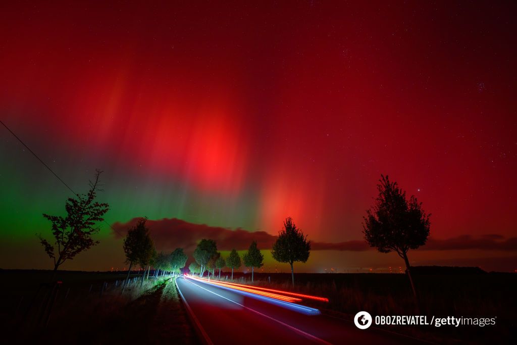 The real magic of nature: the aurora borealis illuminated the world. Photo