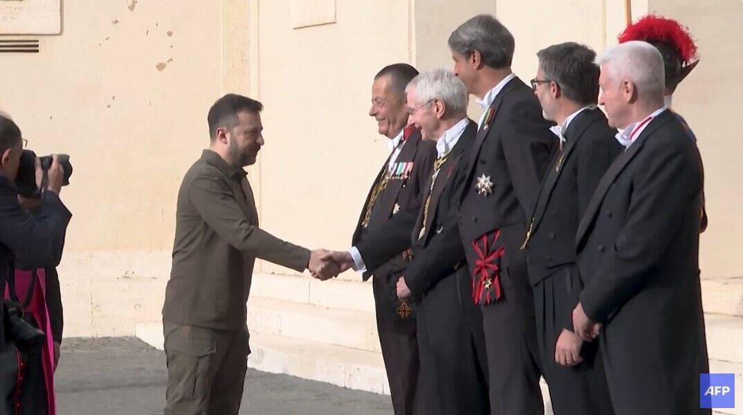 Zelenskyy arrived at the Vatican to meet with Pope Francis. Video