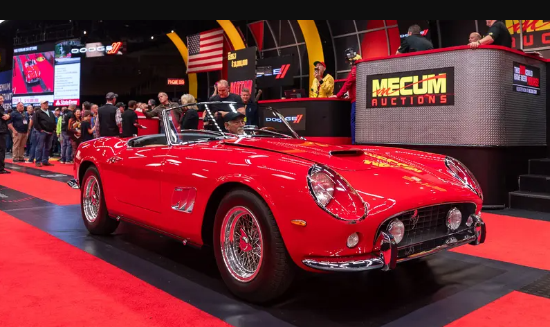 Top 10 most expensive cars sold at auction in the United States: 1963 Ferrari went for $ 17.7 million. Photo