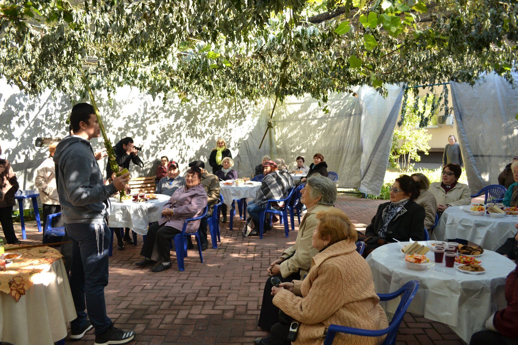 How Jewish people celebrate Sukkot: history and traditions