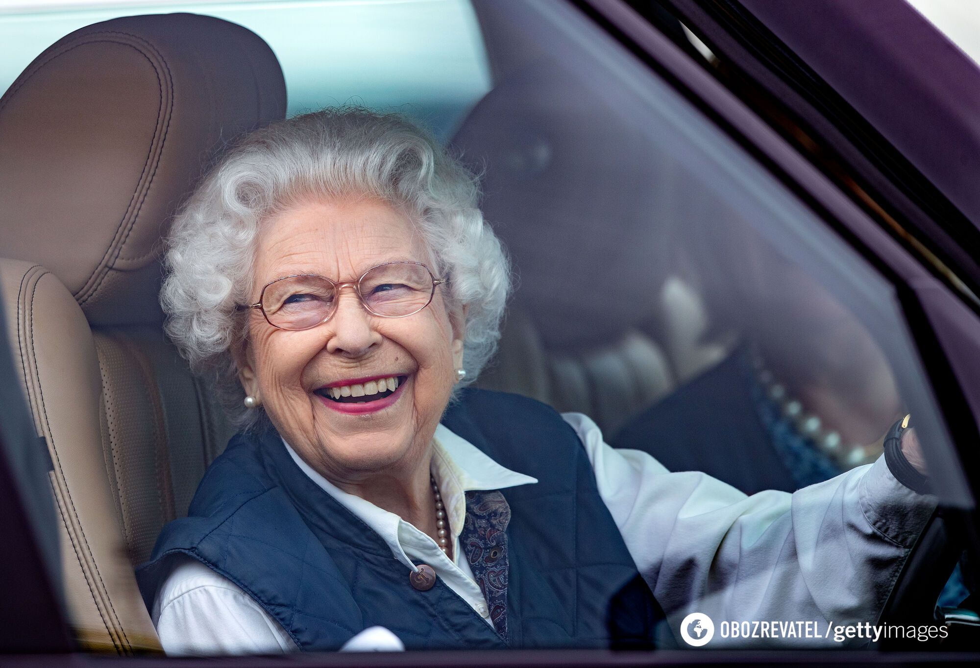 Loved to drive a car and had ''superpowers'': former assistant to Elizabeth II reveals little-known facts from the Queen's life