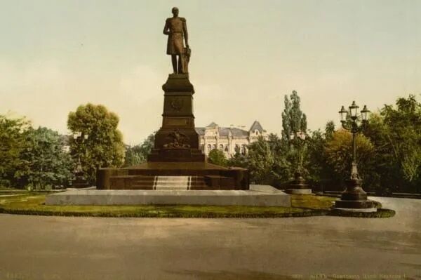 Kyiv then and now: 10 historical photos that will show the capital of Ukraine a century ago