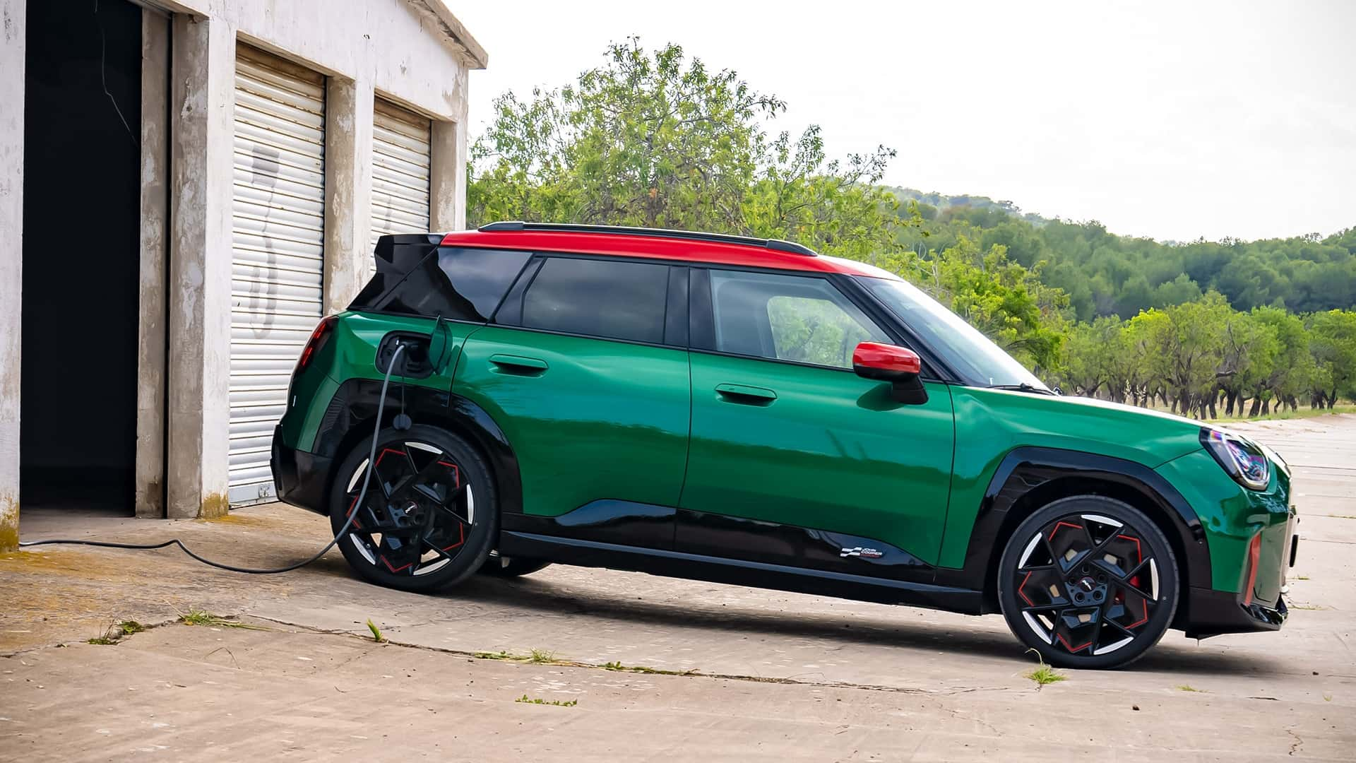 Mini launches first John Cooper Works electric cars: what they boast of