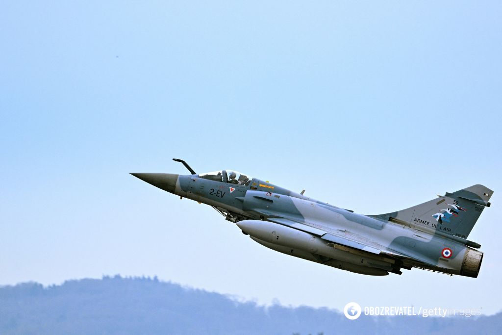 The French Foreign Minister announced the transfer of Mirage 2000 aircraft to Ukraine in Kyiv