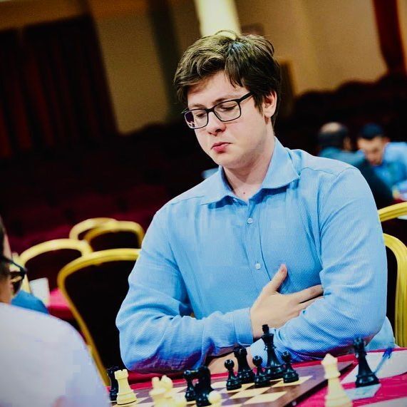 The champion who fled Ukraine was disqualified by FIDE for fraud