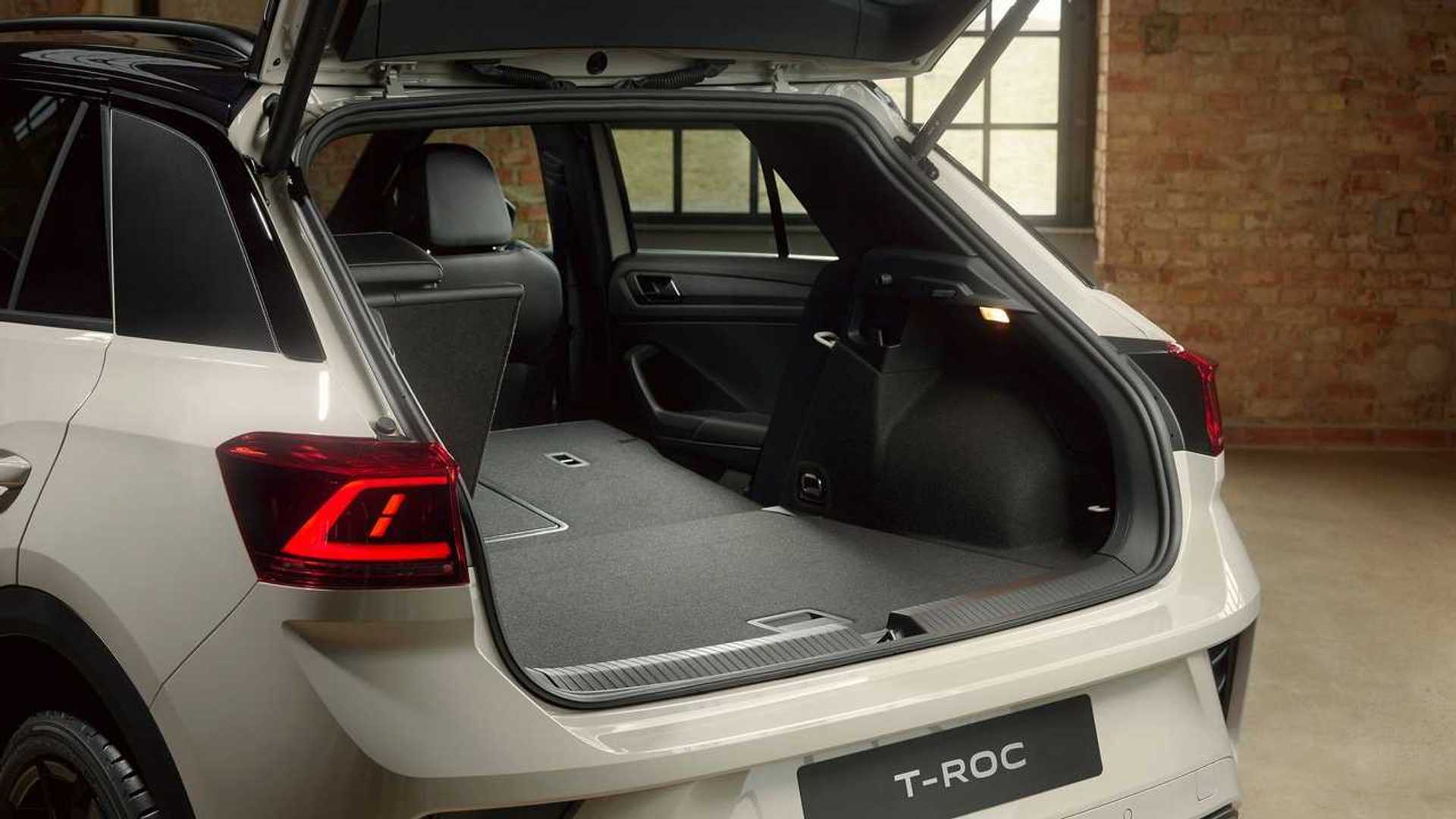 Which cars have the biggest trunk: the best options in different segments