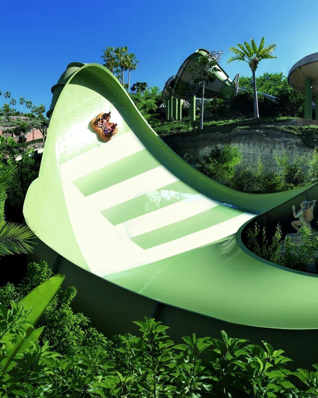 Top 12 best water parks in the world: both children and adults will enjoy them