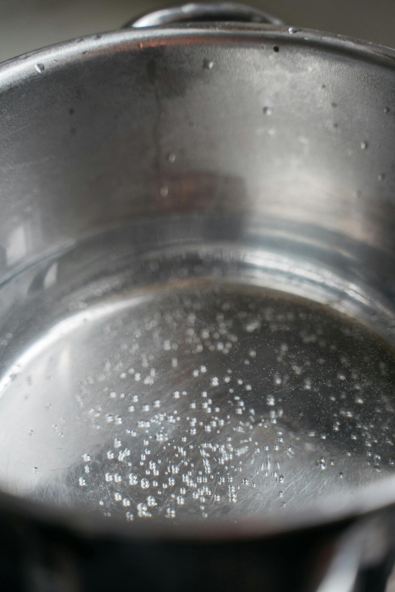 What to add to water to make it boil quickly