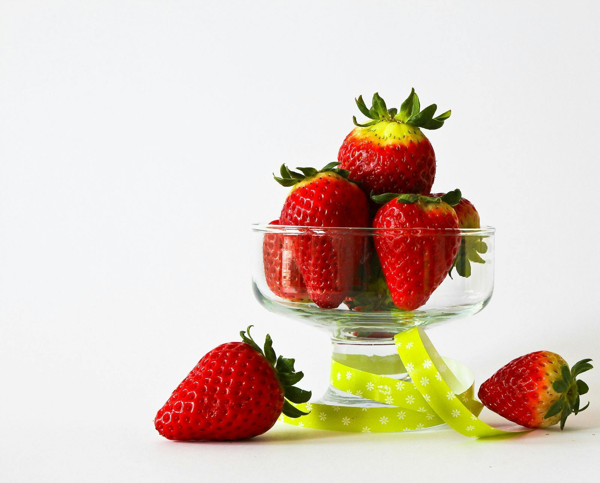 And it's not a refrigerator: a place has been named where strawberries will stay fresh for weeks