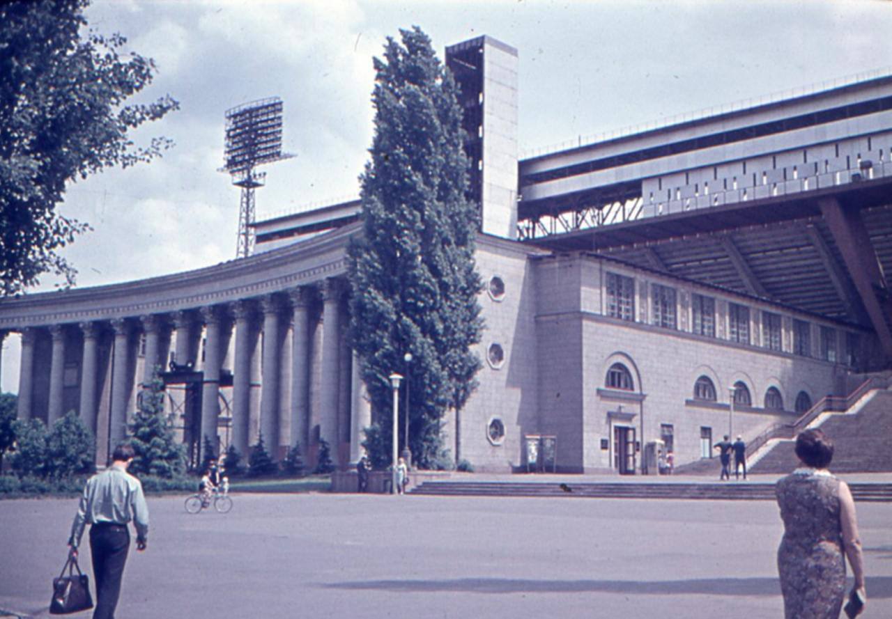 Places that are hard not to recognize: the network showed how the center of Kyiv looked like in the 1970s. Archival photos