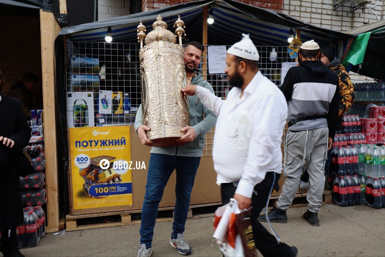 Thousands of people gathered at the grave of Rabbi Nachman: Hasidim in Uman are preparing for the first prayer. Photos and video