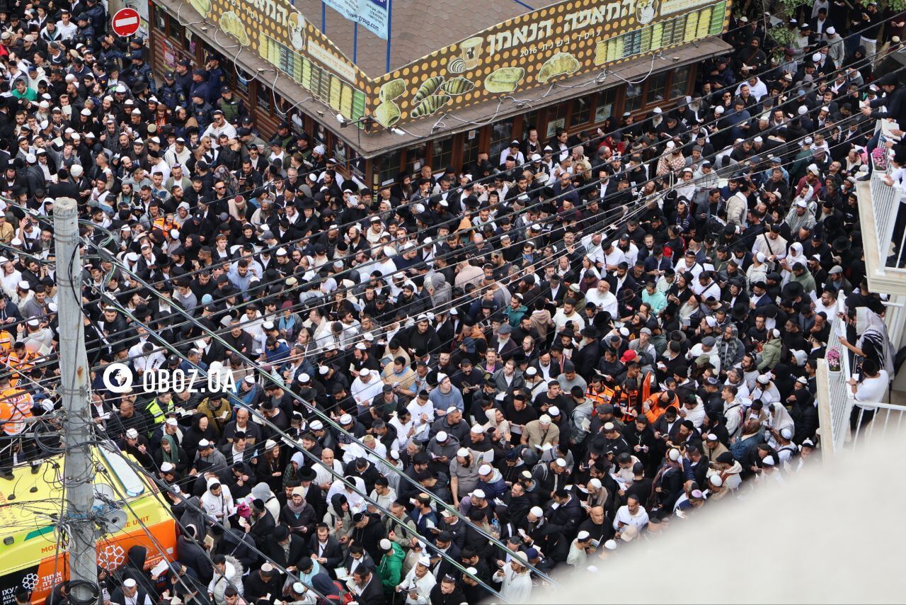 Thousands of people gathered at the grave of Rabbi Nachman: Hasidim in Uman are preparing for the first prayer. Photos and video