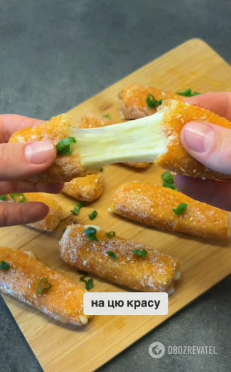 Cheese sticks with your own hands: how to make delicious food without any problems at home