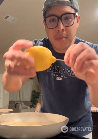 You are squeezing lemon juice incorrectly: a simple trick will make it easier