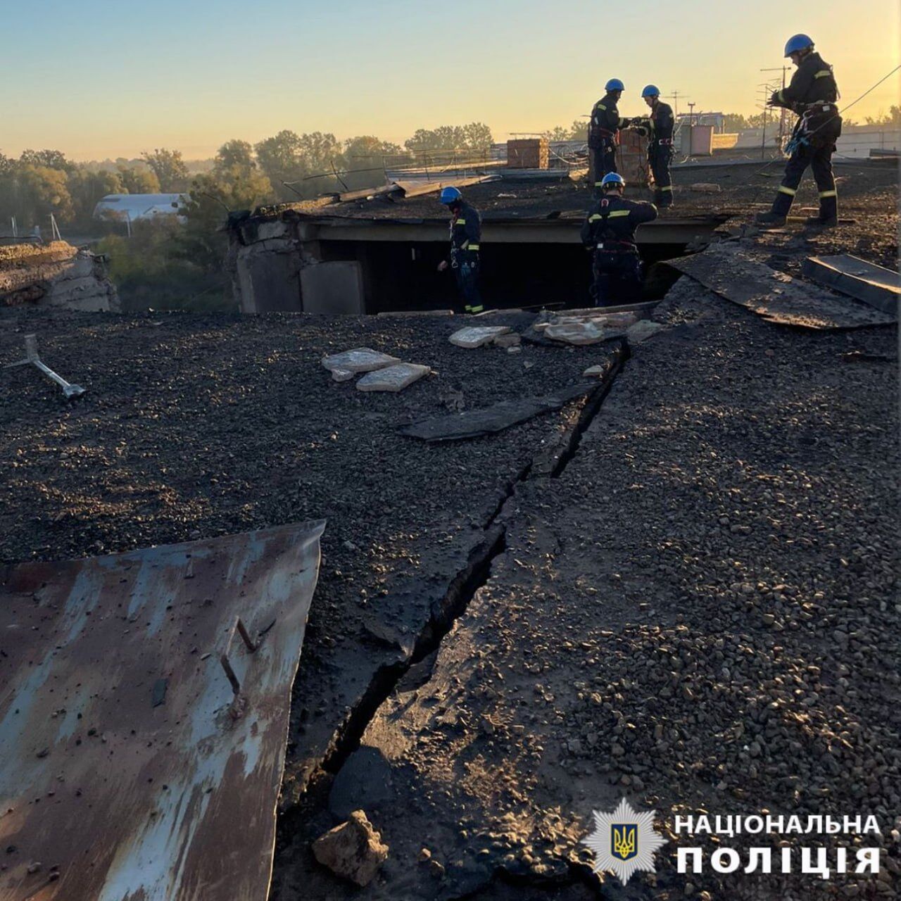 Damaged houses and several fires: KRMA told about the consequences of the Russian attack on Kyiv region. Photos and videos