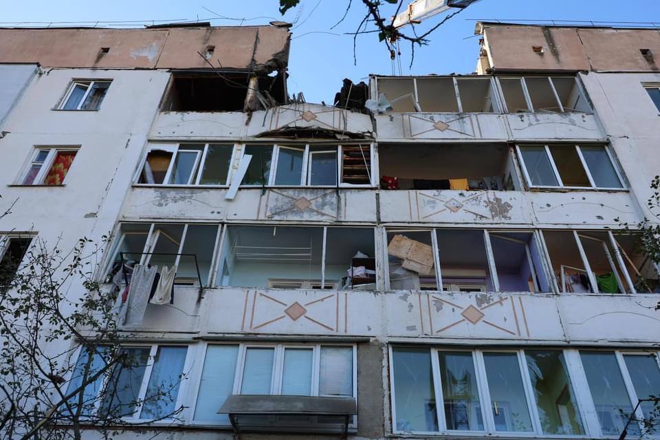 Damaged houses and several fires: KRMA told about the consequences of the Russian attack on Kyiv region. Photos and videos