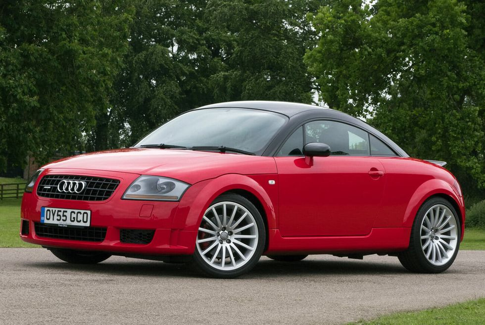 Top 11 stylish cars from the 2000s that will become classics in the future