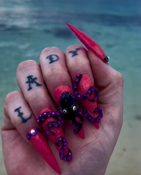 Forget about them: 5 worst manicure designs for Halloween