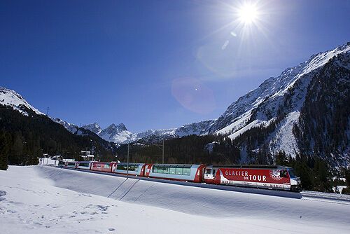 Glacier Express: what makes one of the most beautiful railway routes in Europe special