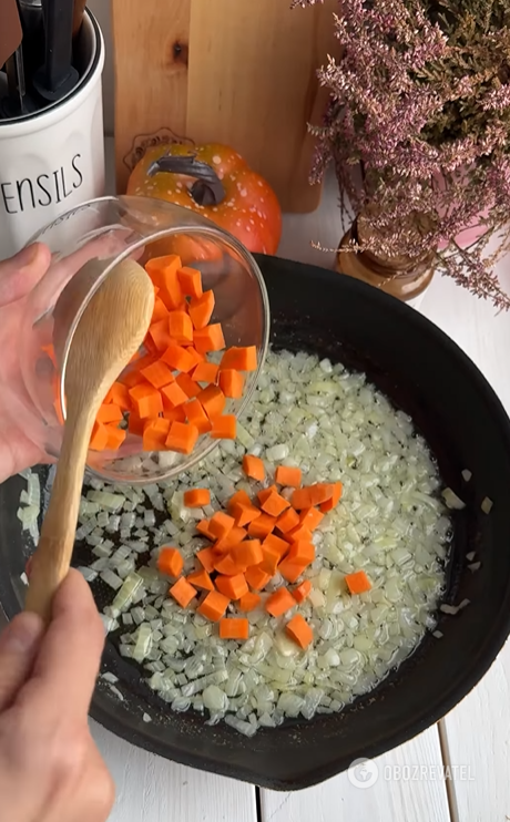 Easier than pilaf: how to cook delicious rice with chicken in the oven for lunch