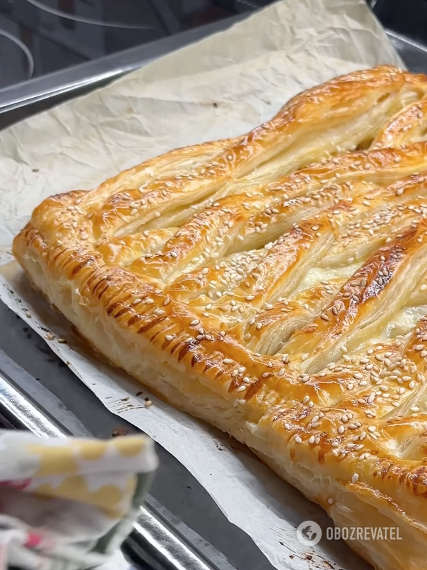 Delicious puff pastry pie