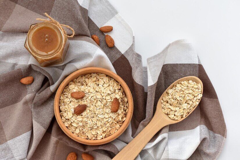 Never cook oatmeal this way: mistakes that make the porridge tasteless are named