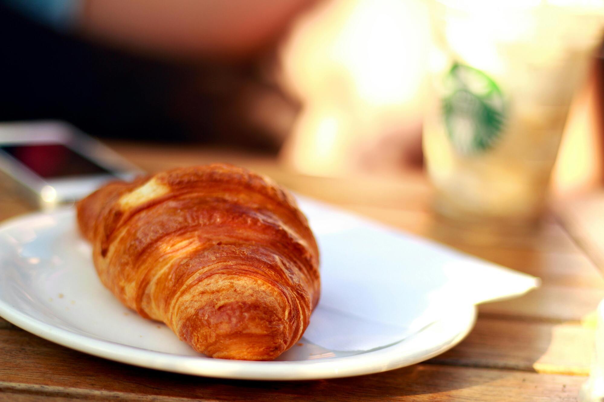 How to turn stale croissants into a delicious dessert: an interesting trick from a famous chef