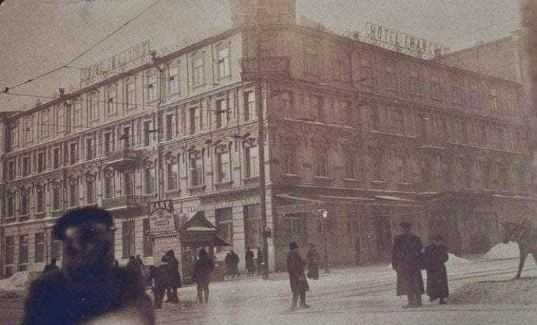 The Internet shows what pre-Soviet Kyiv looked like in the winter of 1915. Archival photos