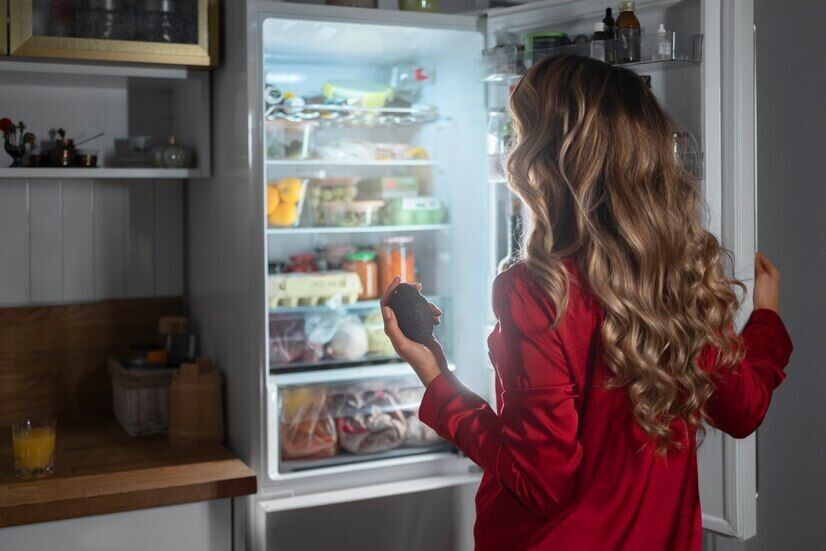 Why food spoils in the fridge: avoid these storage mistakes